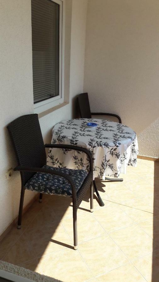 Apartmani Poljanec Vir Exterior photo